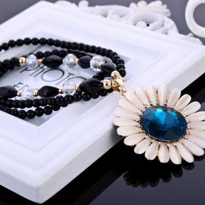 Women Necklace,blue Diamond Necklace,fashion Girl..