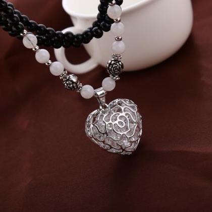 Women Long Chain Necklace Silver Hollow Out Heart..
