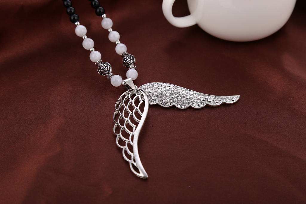 Women Fashion Angle Wings Necklace,long Chain Necklace