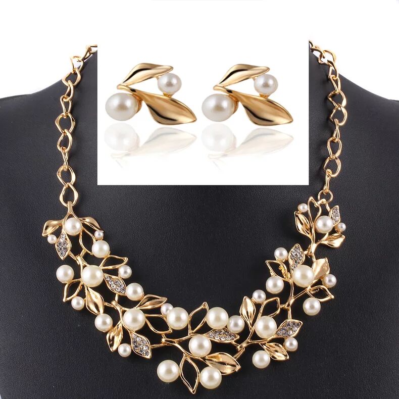 Set Bijoux Fantaisie Collier Et Boucles D’oreilles – Style Délicat Et Féminin