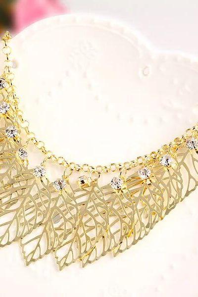 women short leaves necklace gold leaf style necklace with crystal